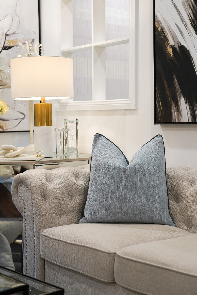 Flint Cushion
