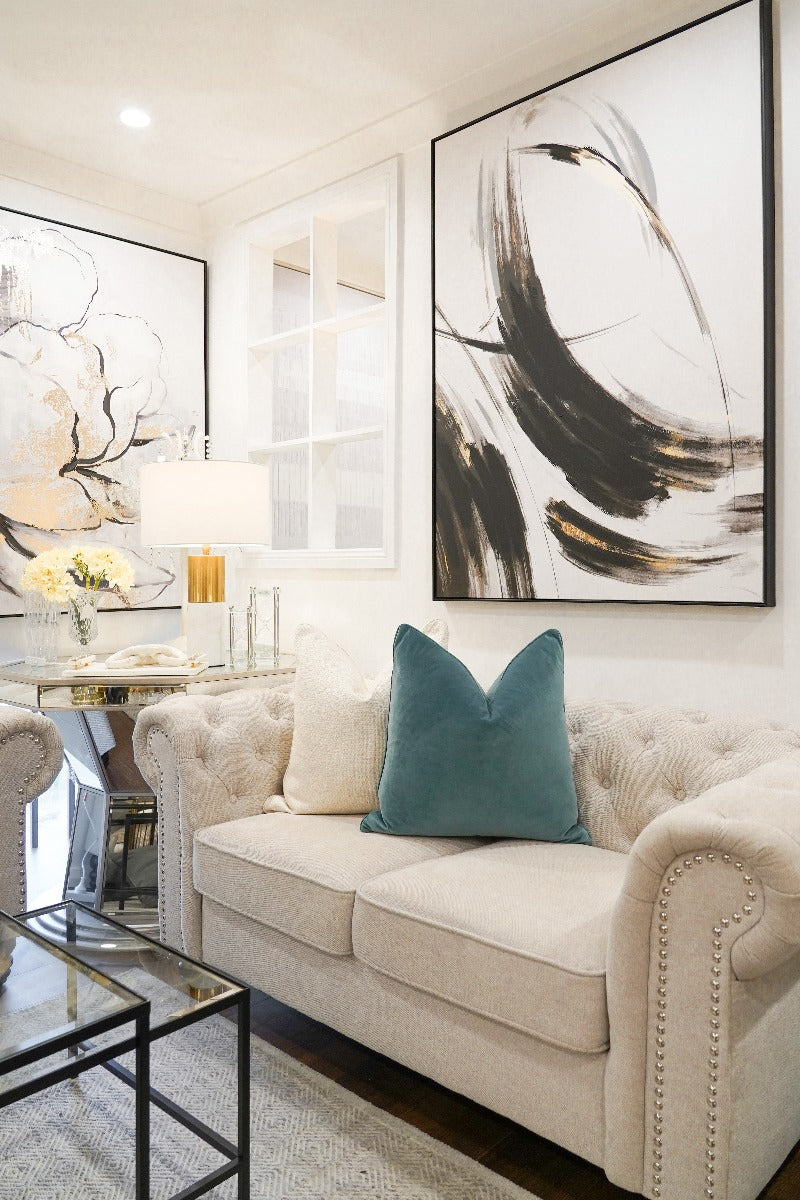 Templeton Velvet Cushion