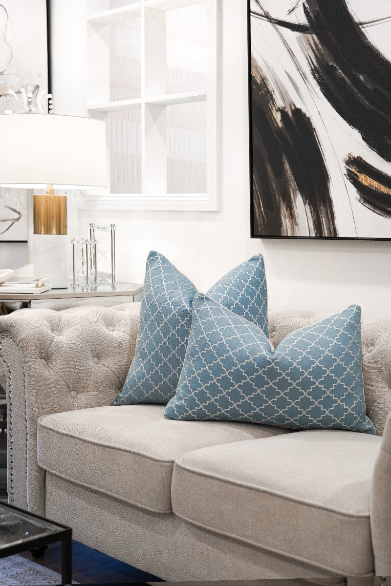 Versailles Cushion