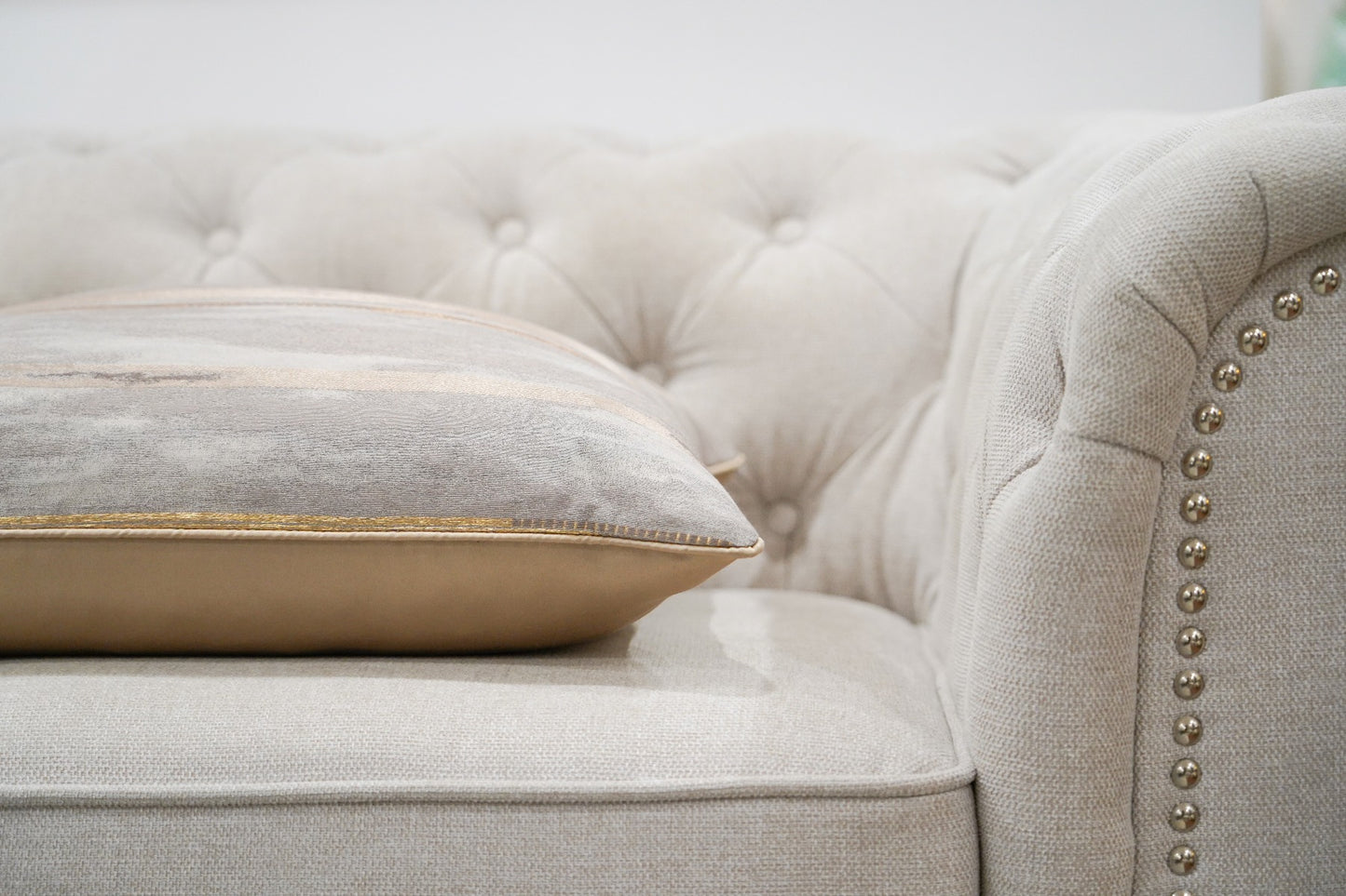 Wattle Cushion
