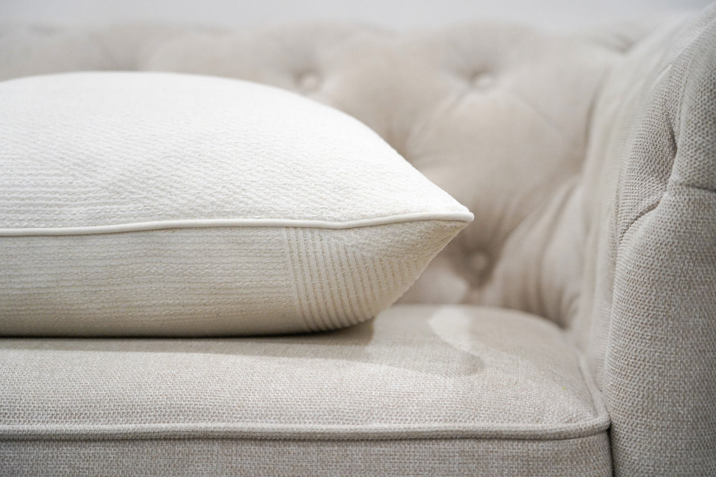 Daisy Cushion