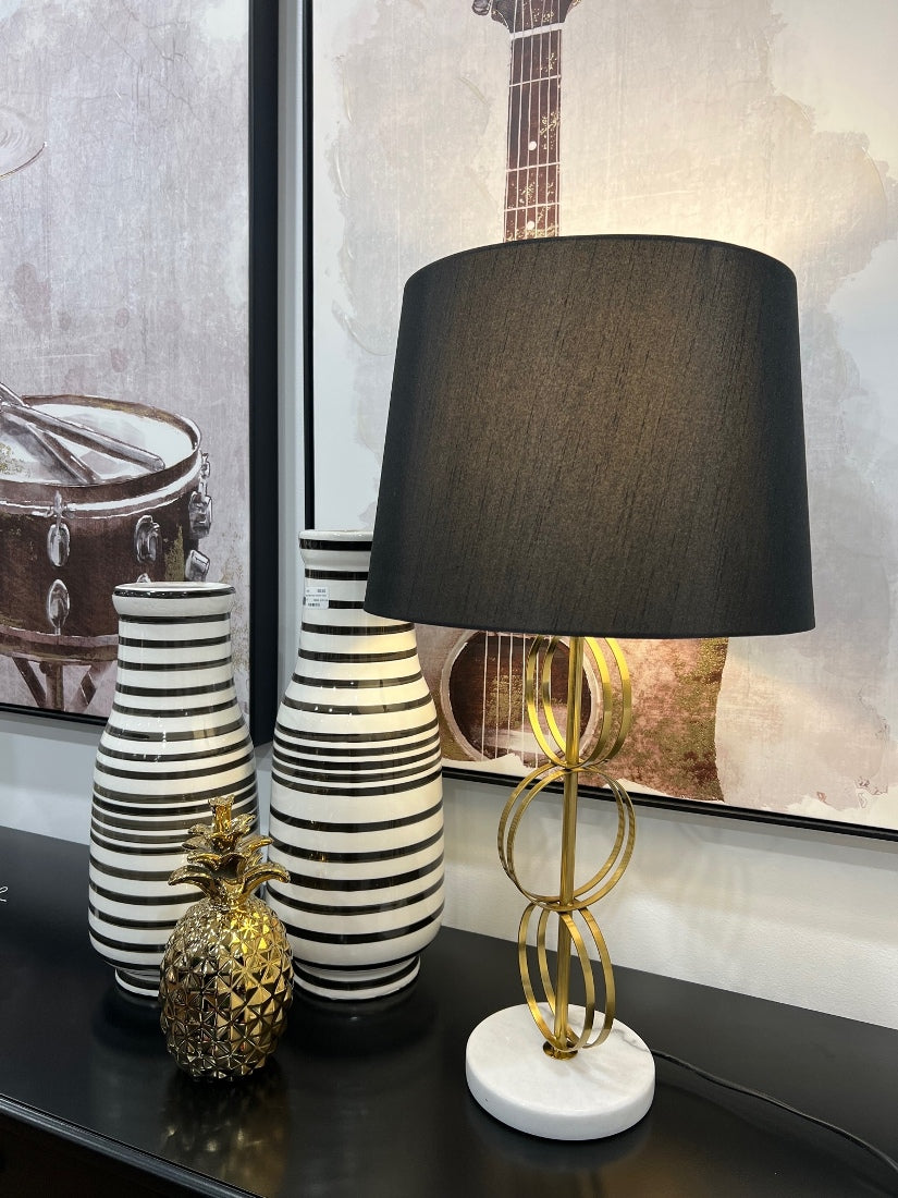 67cm Gold circles lamp