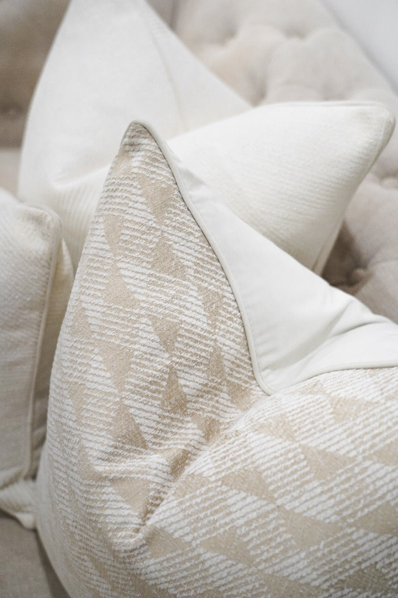 Bone Geometric Cushion