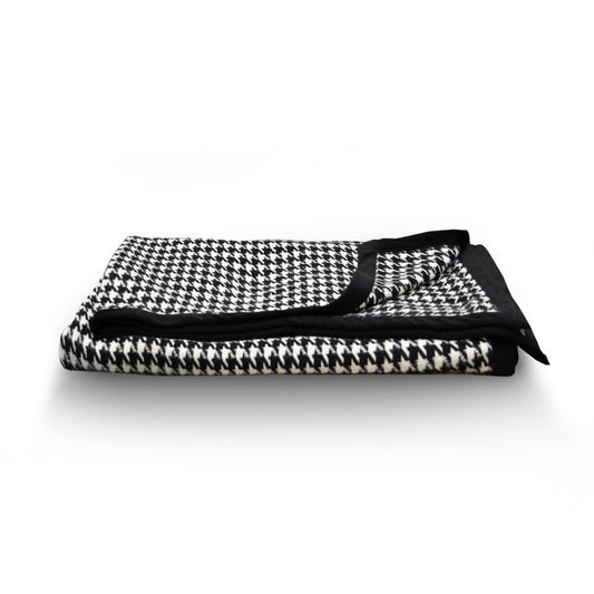 Obsidian Houndstooth Throw